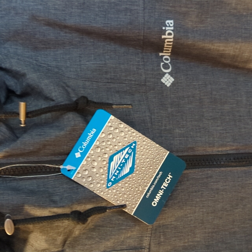 NWT Women's Columbia Jacket.